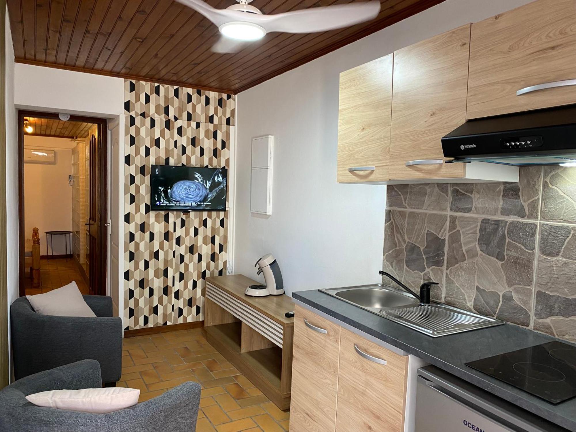 Happy Tropicaloc Apartment Saint Pierre Exterior photo